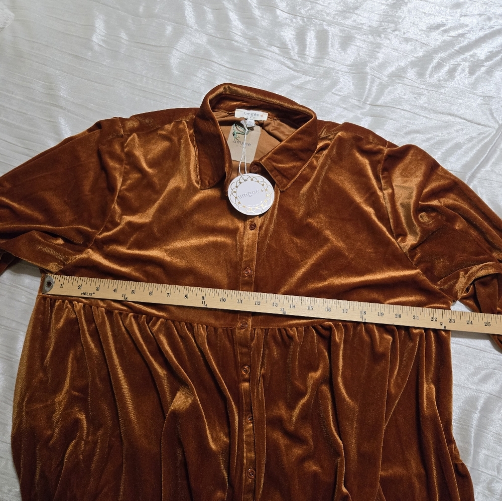 Velvet Button-Up Tunic in Rust By Umgee NWT SIZE XL - Picture 5 of 8